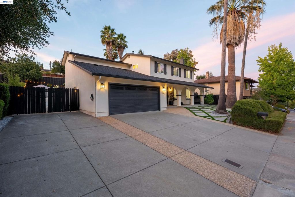 214 Devon Ave, Pleasant Hill