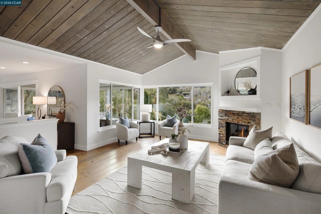 28 Southwood Dr, Orinda