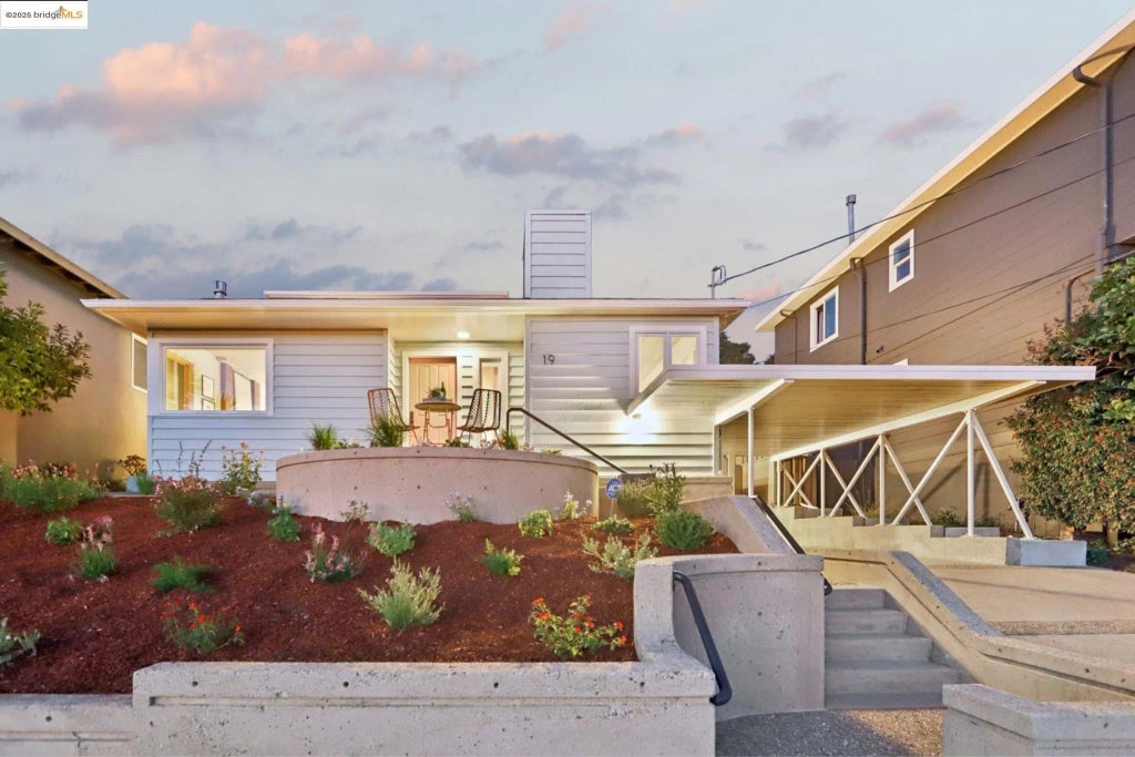 19 Highland Blvd, Kensington