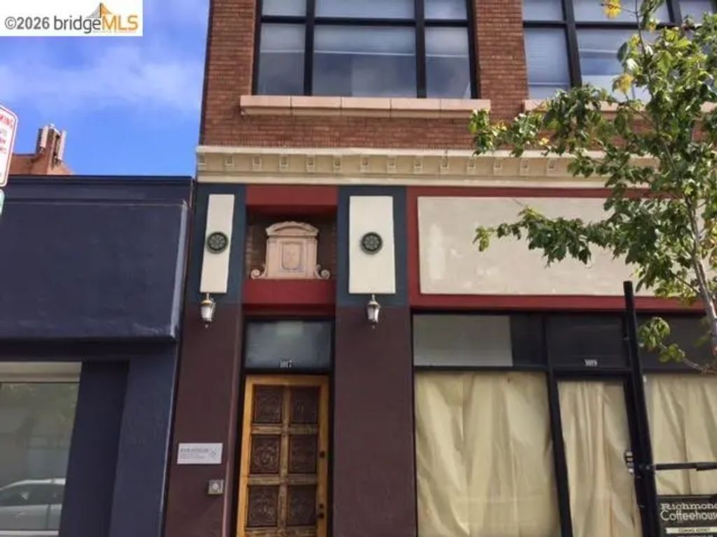 1017 Macdonald Ave, Richmond