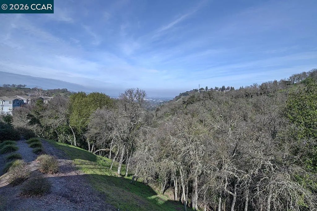 2994 Saklan Indian, Walnut Creek