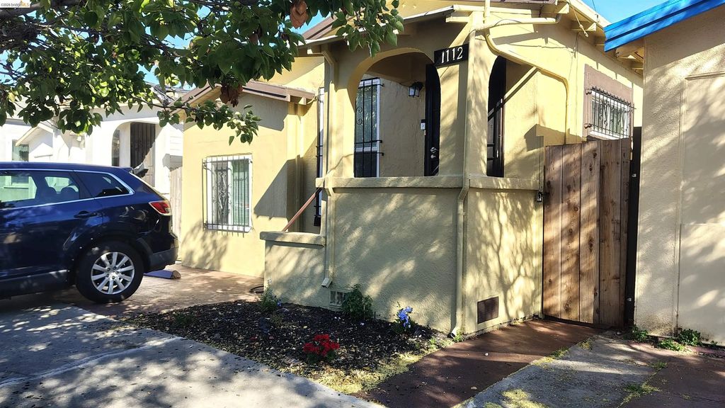 1112 82nd Ave, Oakland