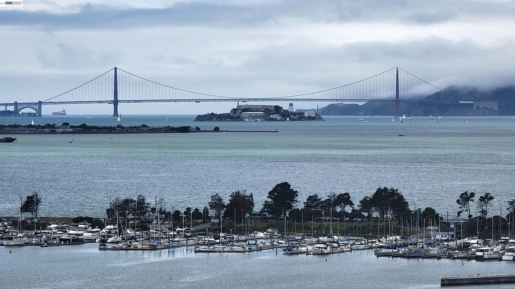 6363 Christie Ave 1915, Emeryville