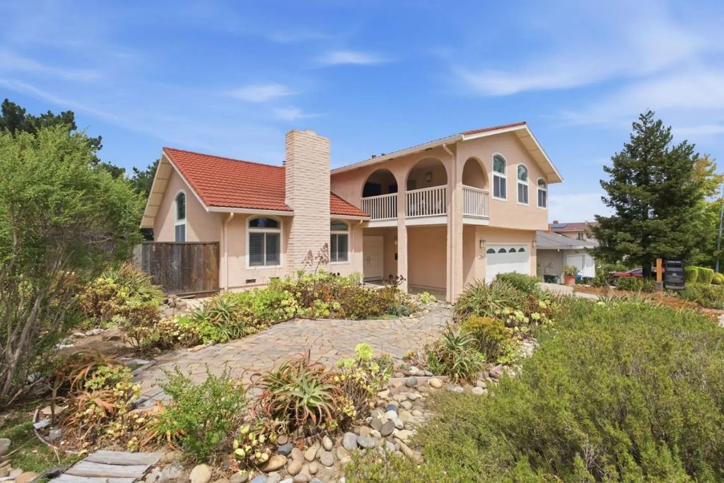 2564 Sherborne Drive, Belmont