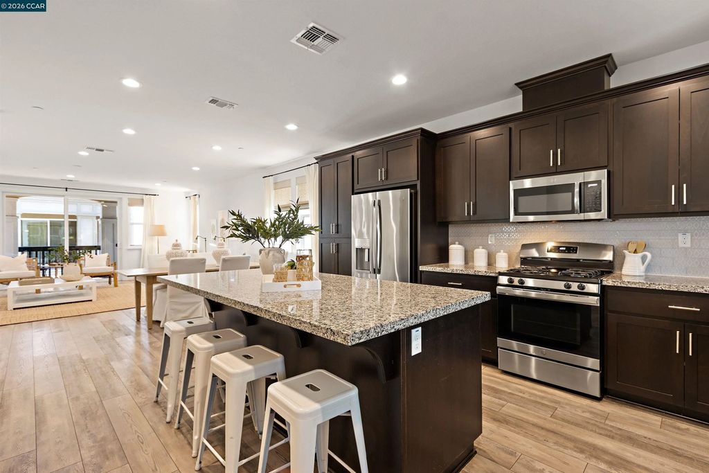 216 Ashton Way, Pleasant Hill