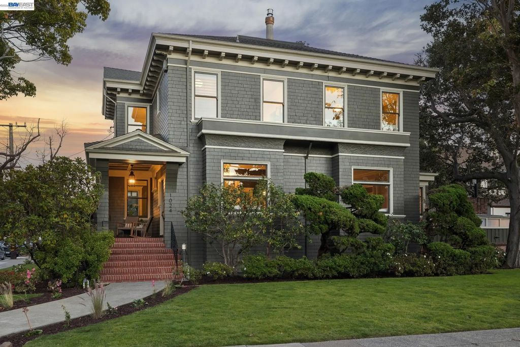 1024 Grand St, Alameda