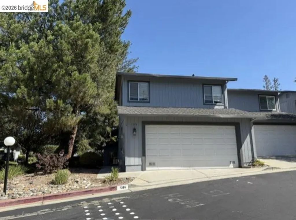 7386 Tulare Hill Dr, San Jose