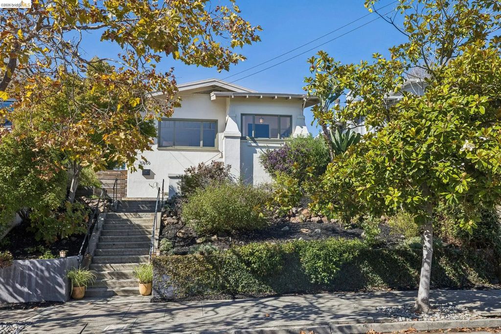 5850 Lawton Ave, Oakland