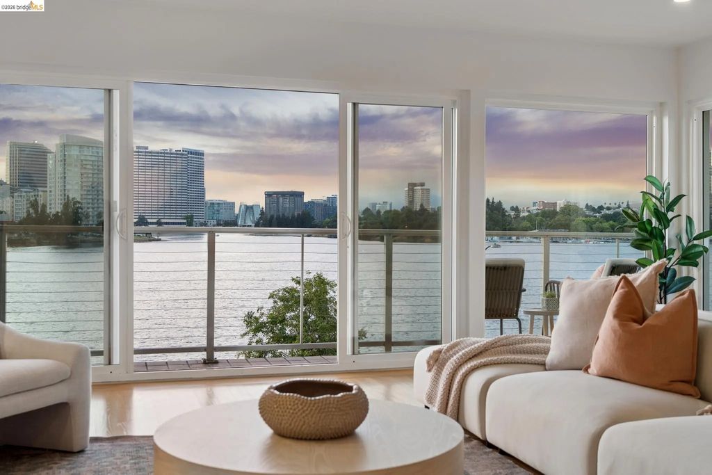 1410 Lakeshore Ave 5, Oakland