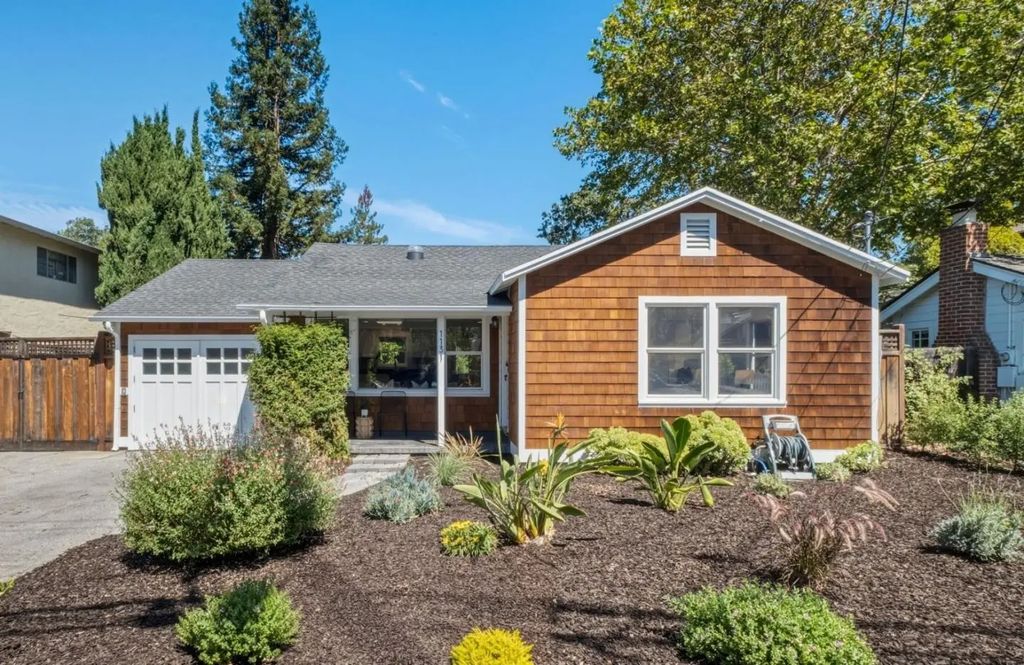 1131 King Street, Redwood City