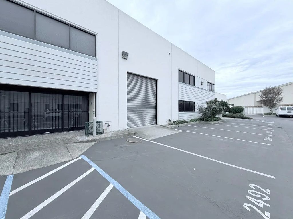 2492 Technology Drive, Hayward