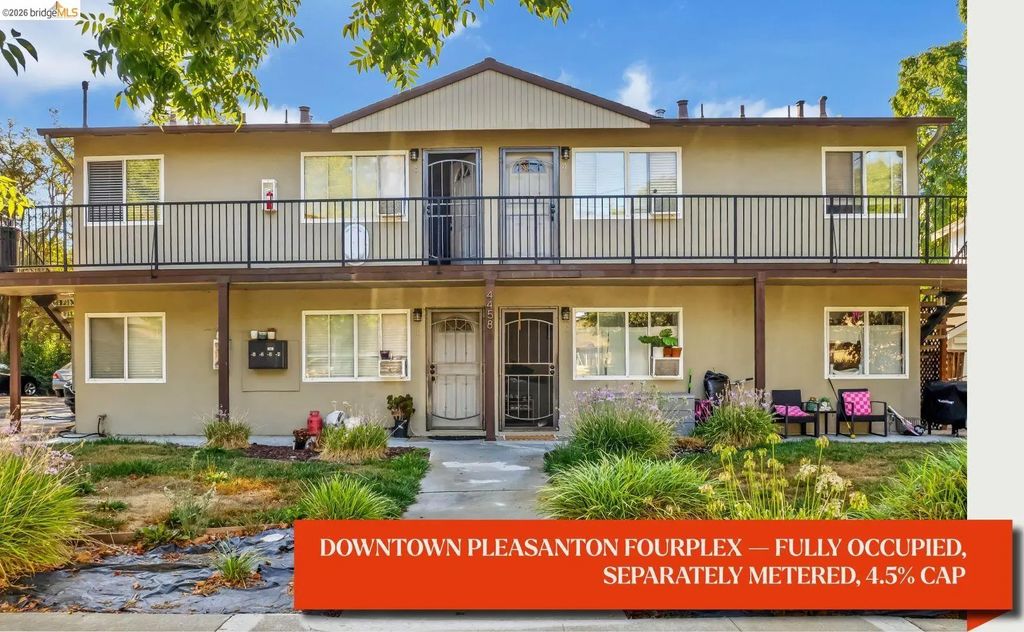 4458 Pleasanton Ave, Pleasanton