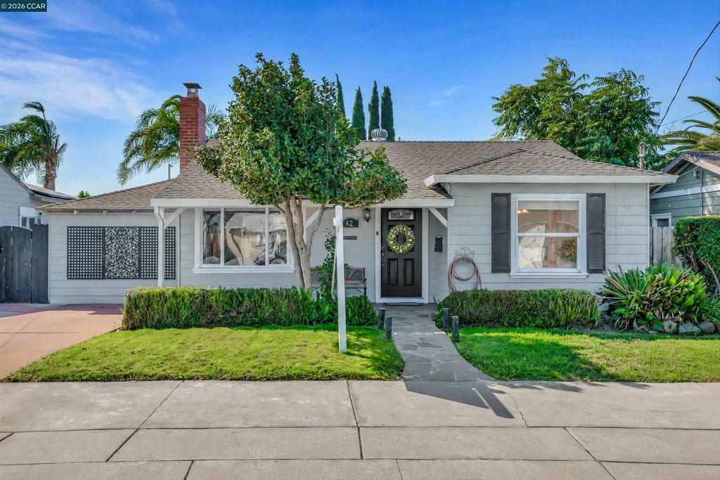 42 E 13th St, Antioch