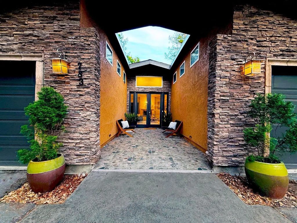 783 Moraga Road, Lafayette