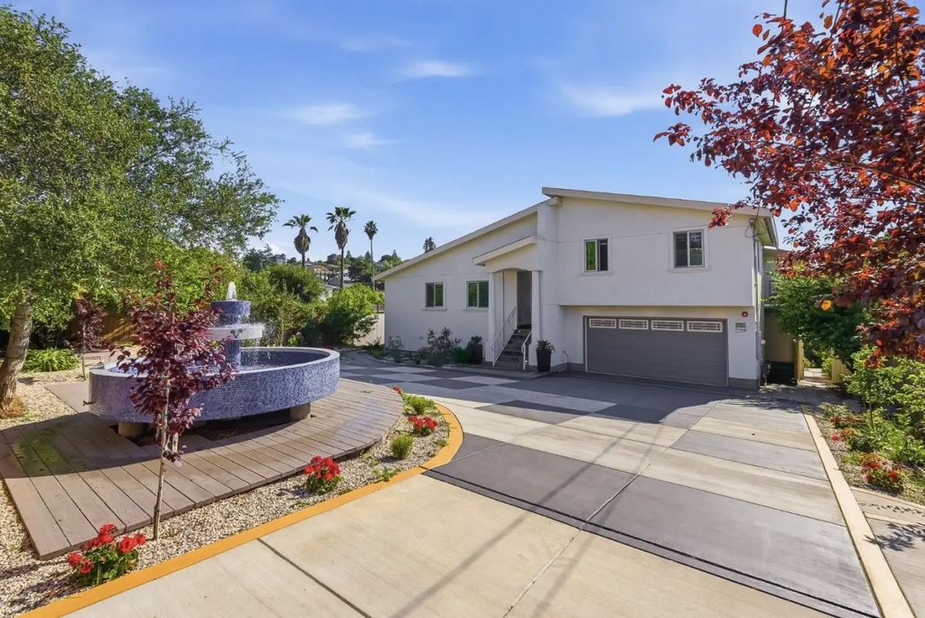 23051 & 23051a Henry Lane, Hayward