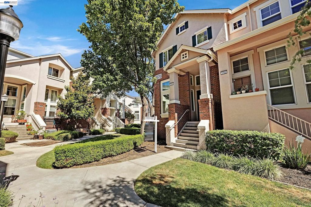 2676 3rd St 1701, Livermore