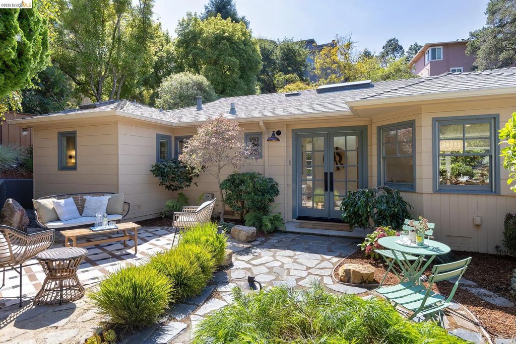 139 Buckeye Ave, Oakland