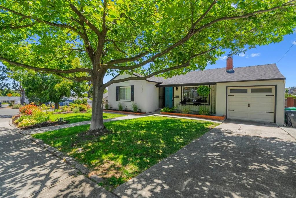 16083 Berkshire Drive, Castro Valley