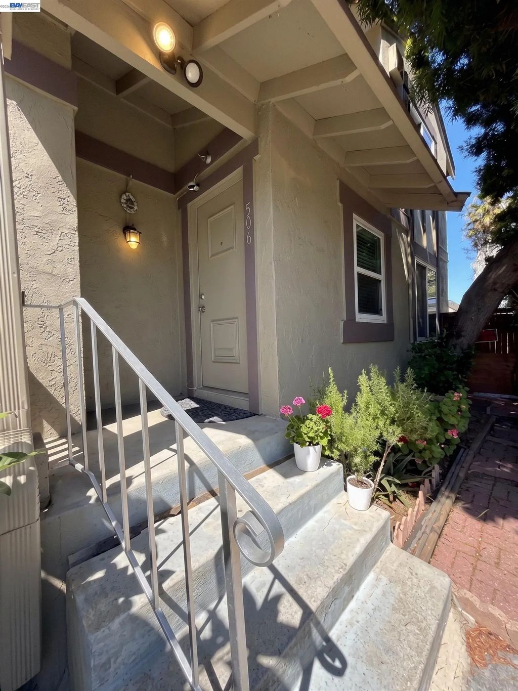 506 Marina Way, Richmond