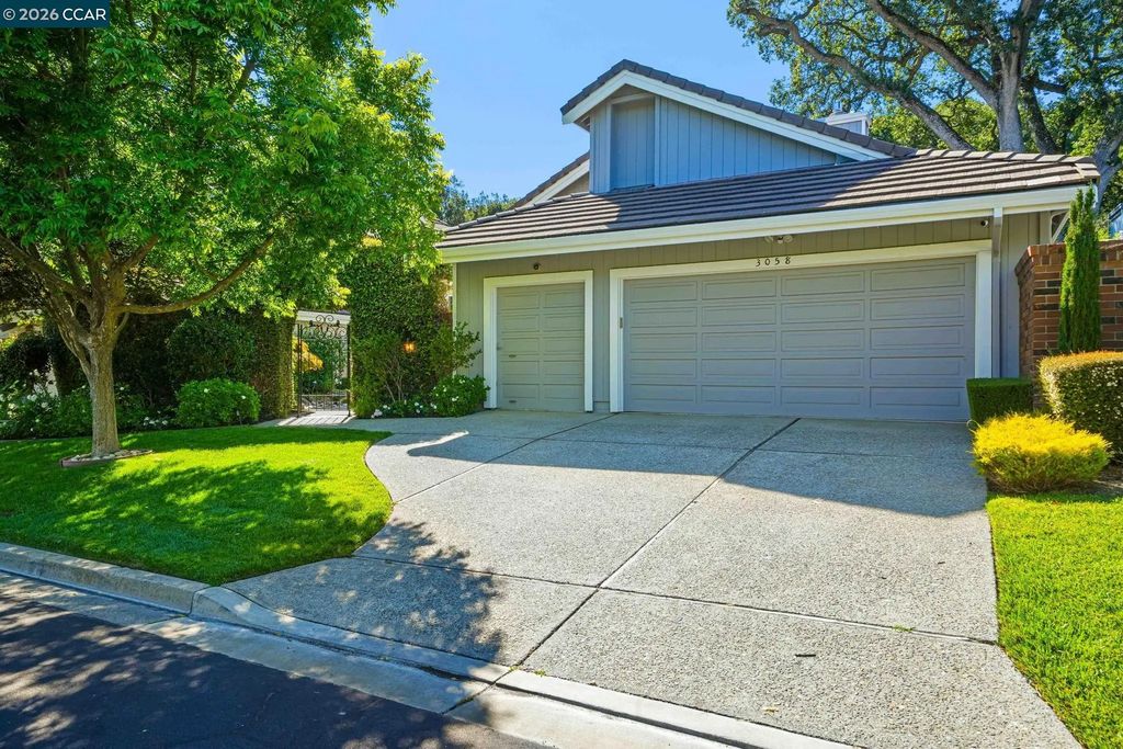 3058 Live Oak Ct, Danville