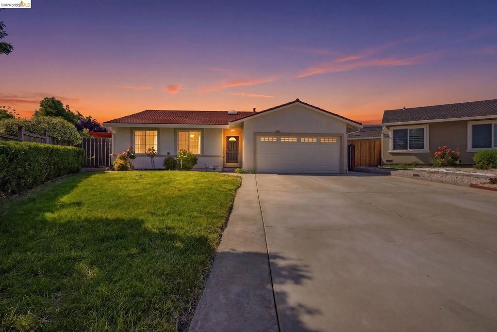 48423 Spokane Pl, Fremont