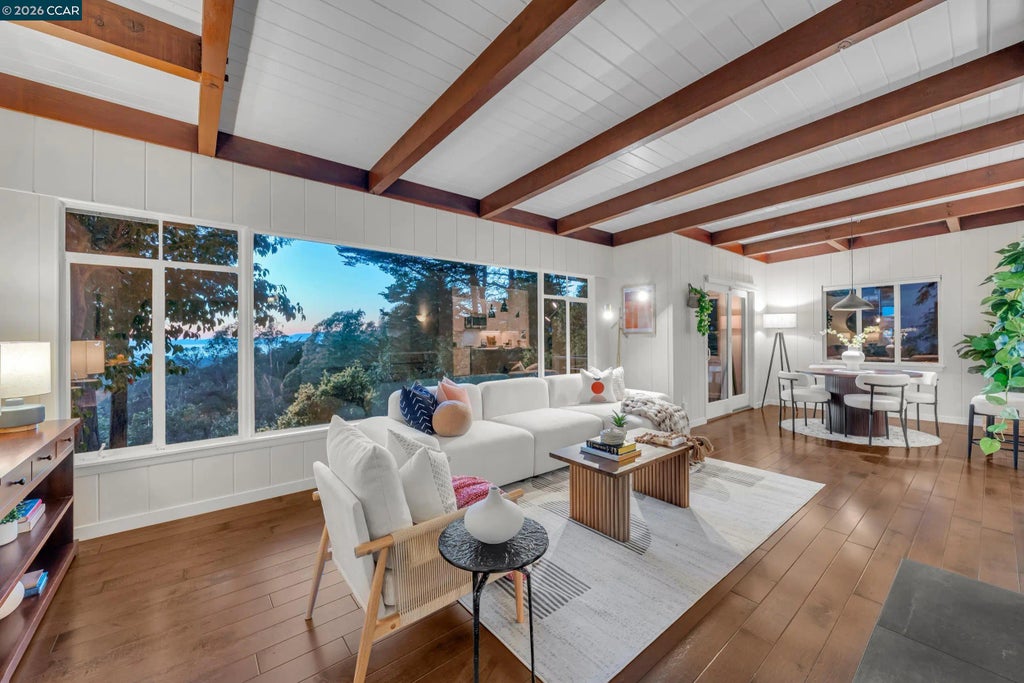 2633 Chelsea Dr, Oakland