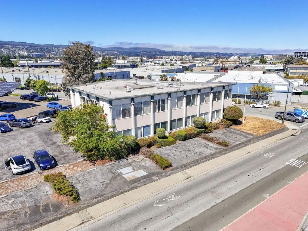 805 Burlway Road, Burlingame