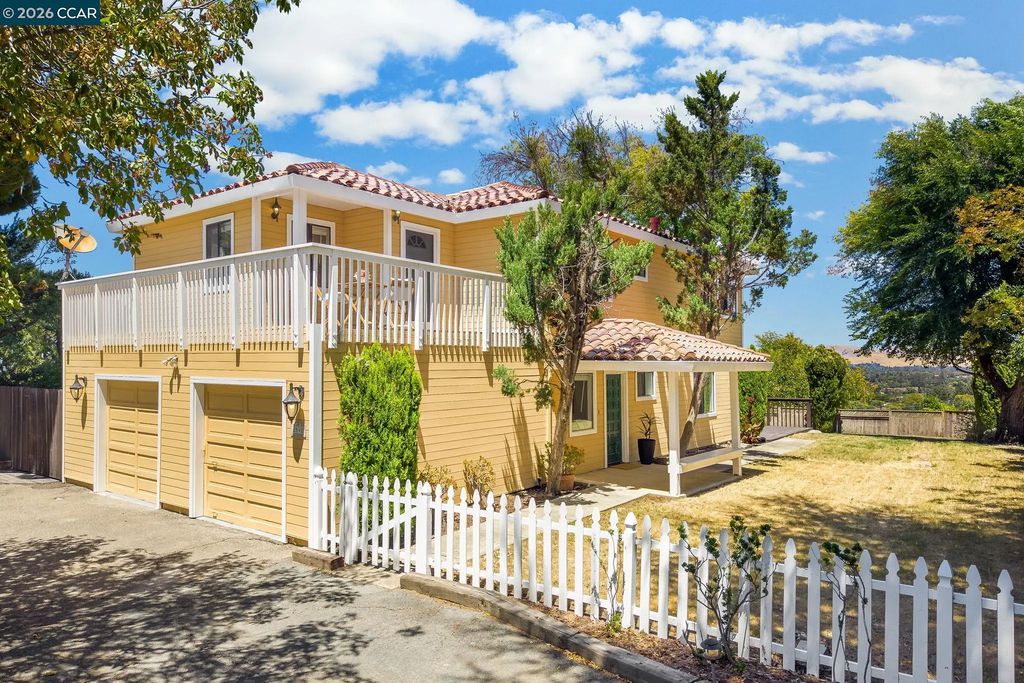 2542 Mockingbird Hill Rd, Walnut Creek