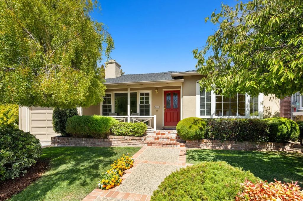 1513 Edinburgh St., San Mateo