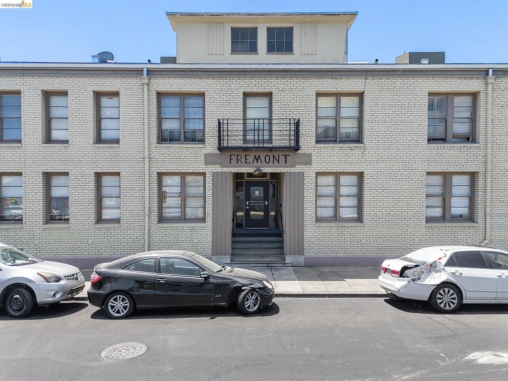 4609 Bond St, Oakland