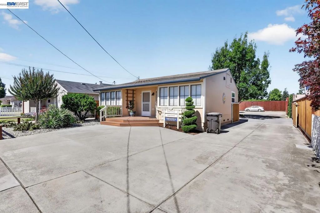 20835 Chester St, Castro Valley