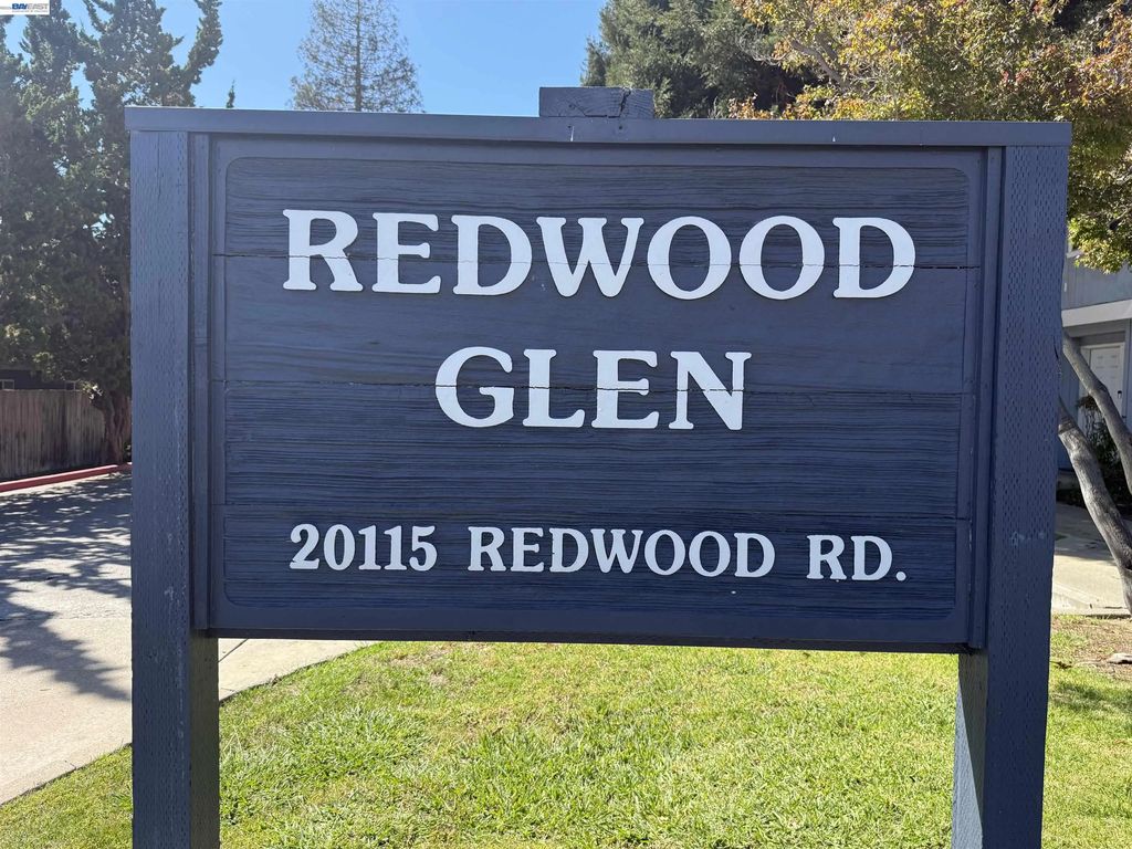 20115 Redwood Rd 15, Castro Valley