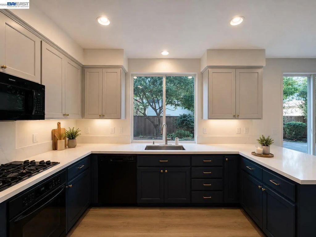 1015 Canyon Oaks Dr, El Sobrante