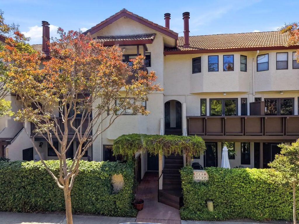 722 Ramona Street, Palo Alto
