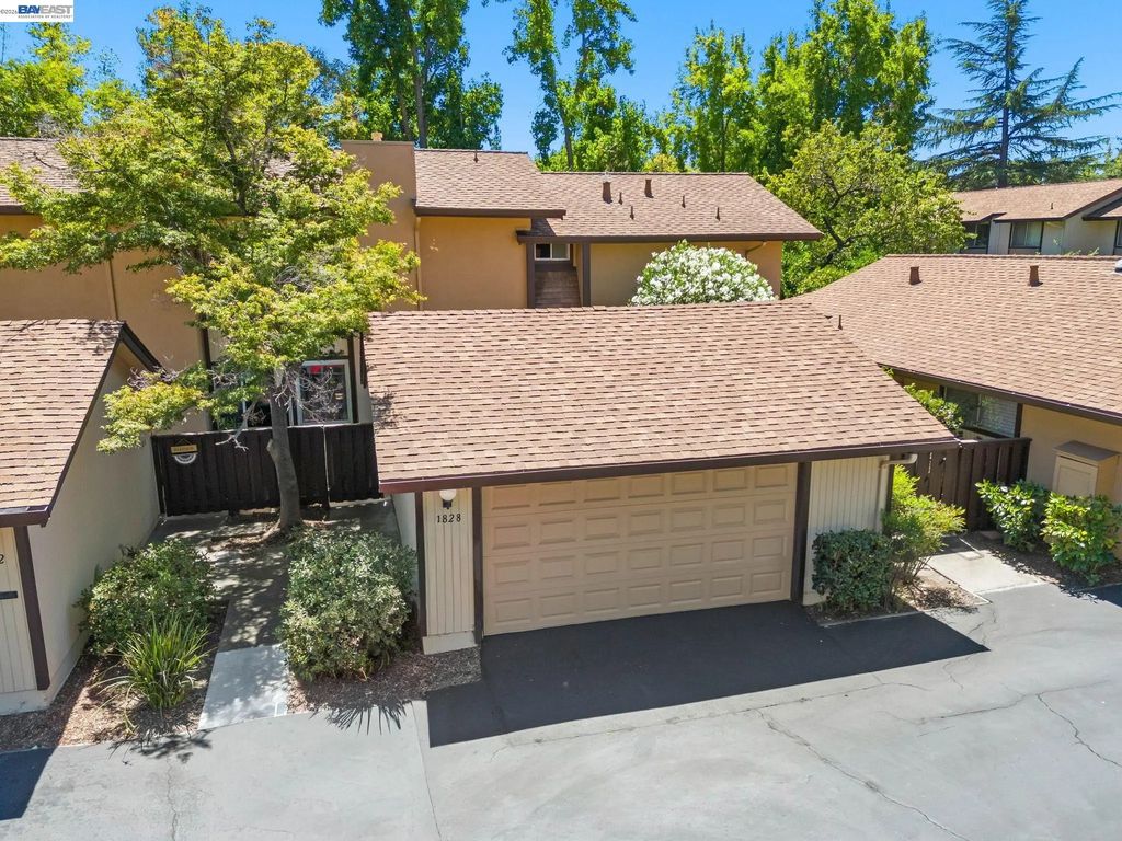 1828 Countrywood Ct, Walnut Creek