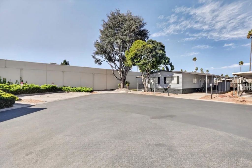 165 Blossom Hill 410, San Jose