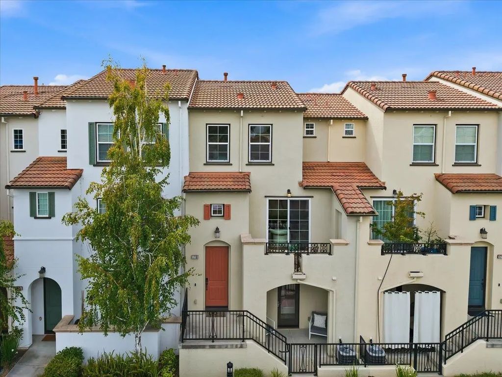1710 Hillebrant Place, Santa Clara