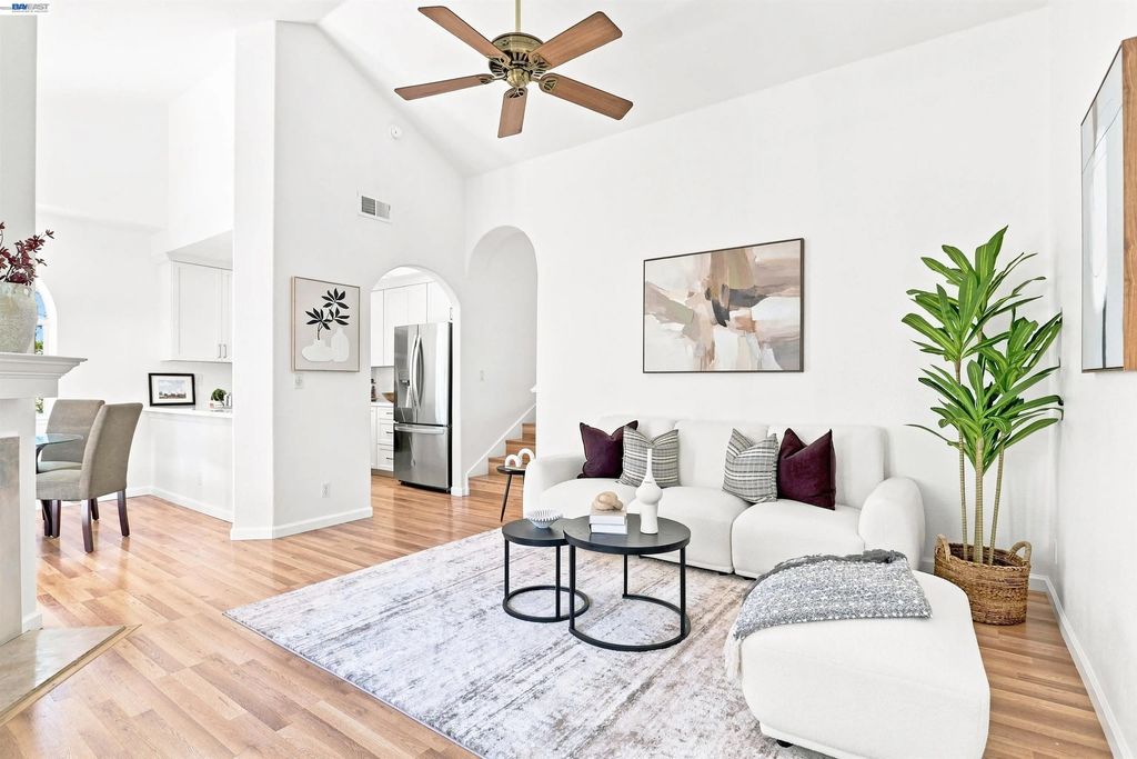 526 Arbor Way, Milpitas