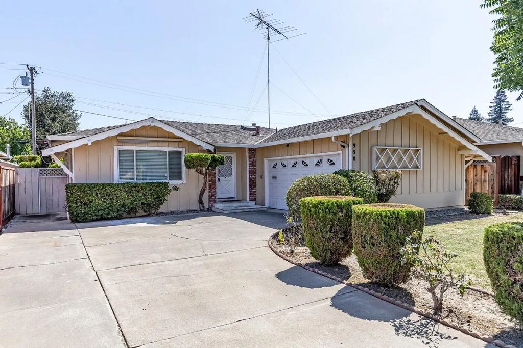 958 Camellia Way, San Jose