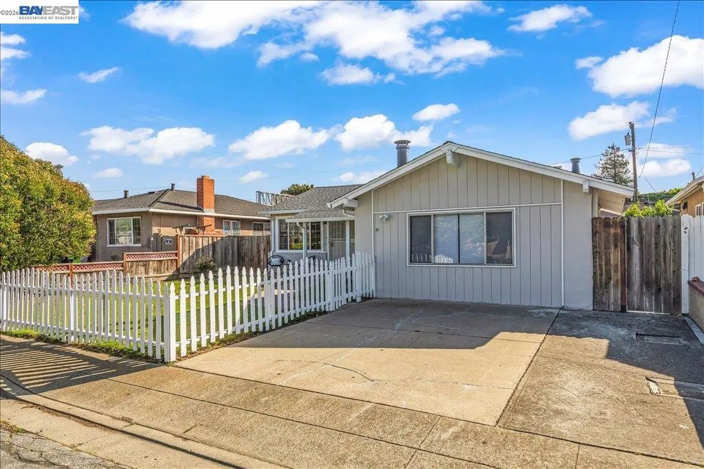 5447 Farina Ln, Fremont