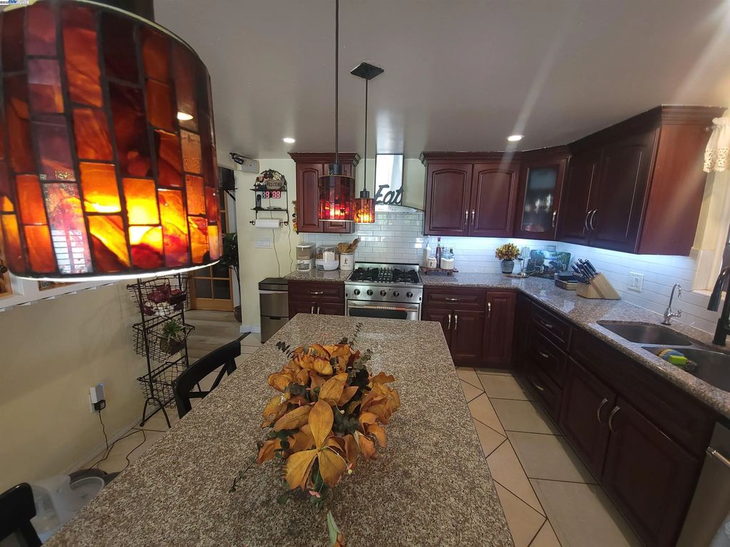 4441 Jana Vista Rd., El Sobrante