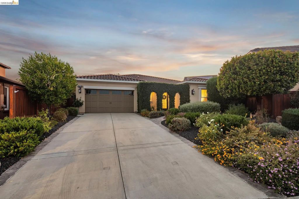 1770 Merlot Cir, Brentwood