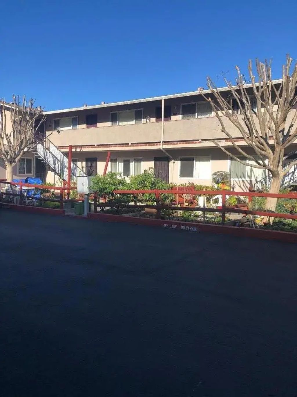 3569 Agate Dr 9, Santa Clara