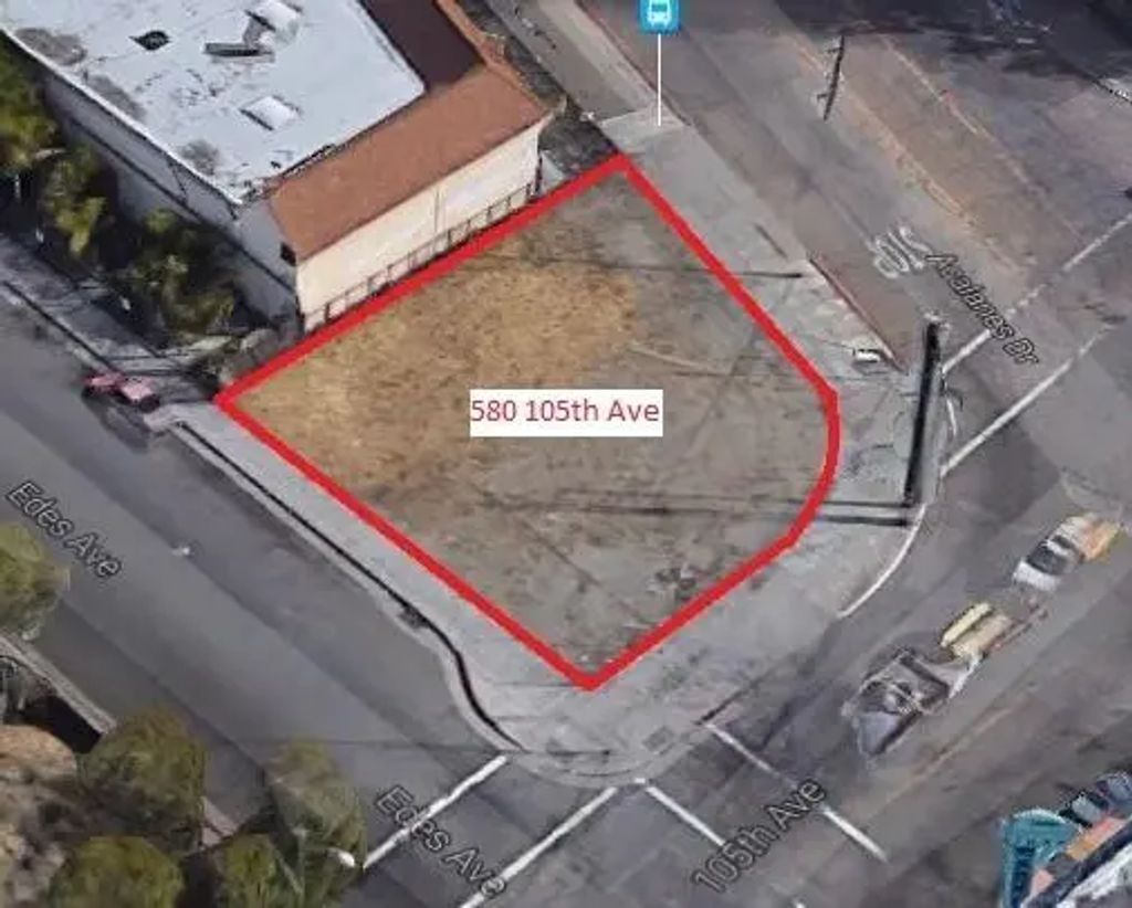 580 105th Avenue, Oakland