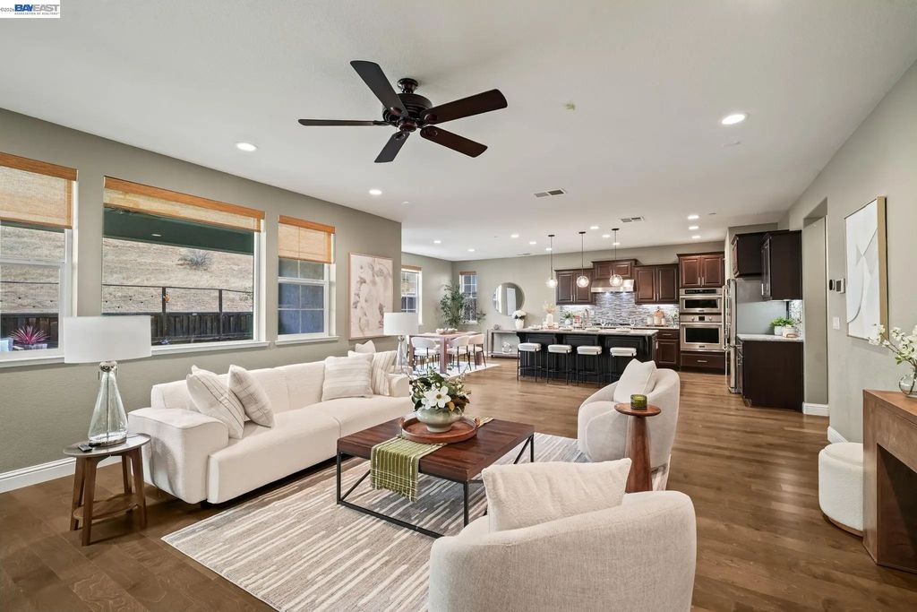 29744 Cantera, Hayward