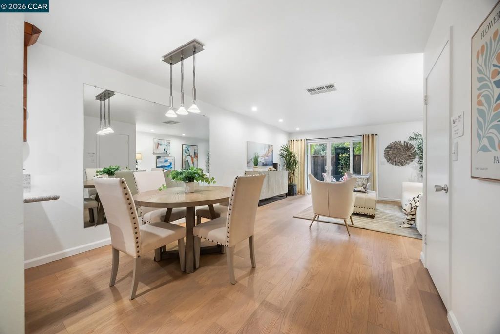 651 Moraga Road 17, Moraga