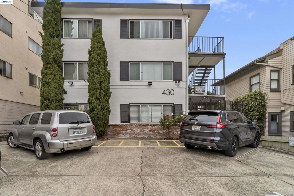 430 Vernon Street, Oakland