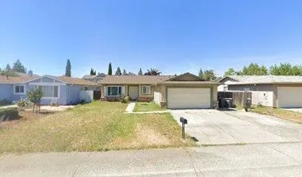 62 Mosswood Drive, Suisun City