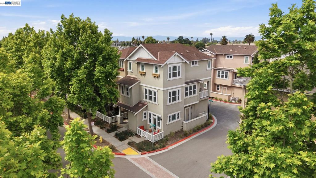 41008 Asilomar Ter, Fremont