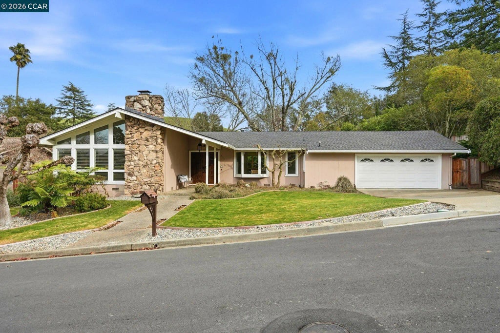491 Butterfield Pl, Moraga